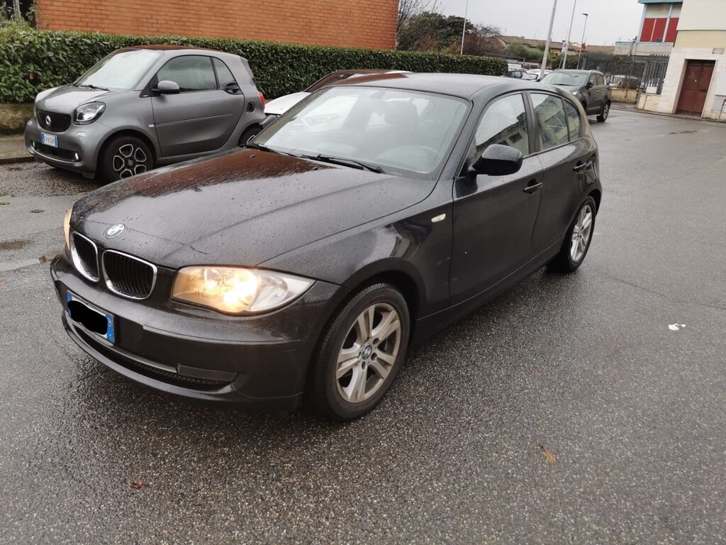 4806287  BMW 120 BMW SERIE 1 E87 120 D