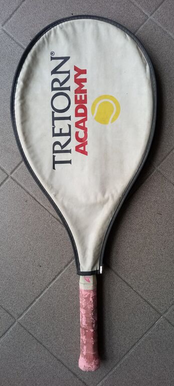 5335567 Racchetta tennis in composito in